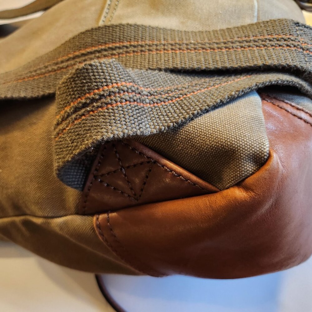 Fossil Backpack - Picture 4 of 5